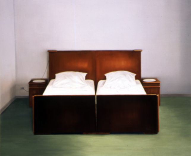 2004, The Bed